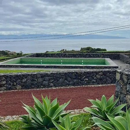 Casas Da Prainha B * Santo Amaro (Azores)