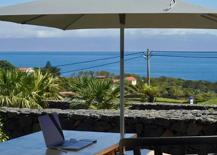 Casas Da Prainha B * Santo Amaro (Azores)