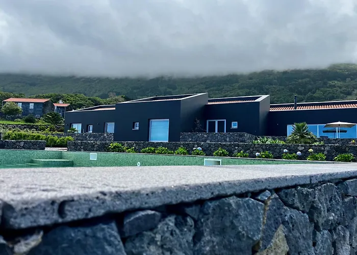 Casas Da Prainha B * Santo Amaro (Azores)