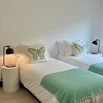 Casas Da Prainha B Дом отдыха *